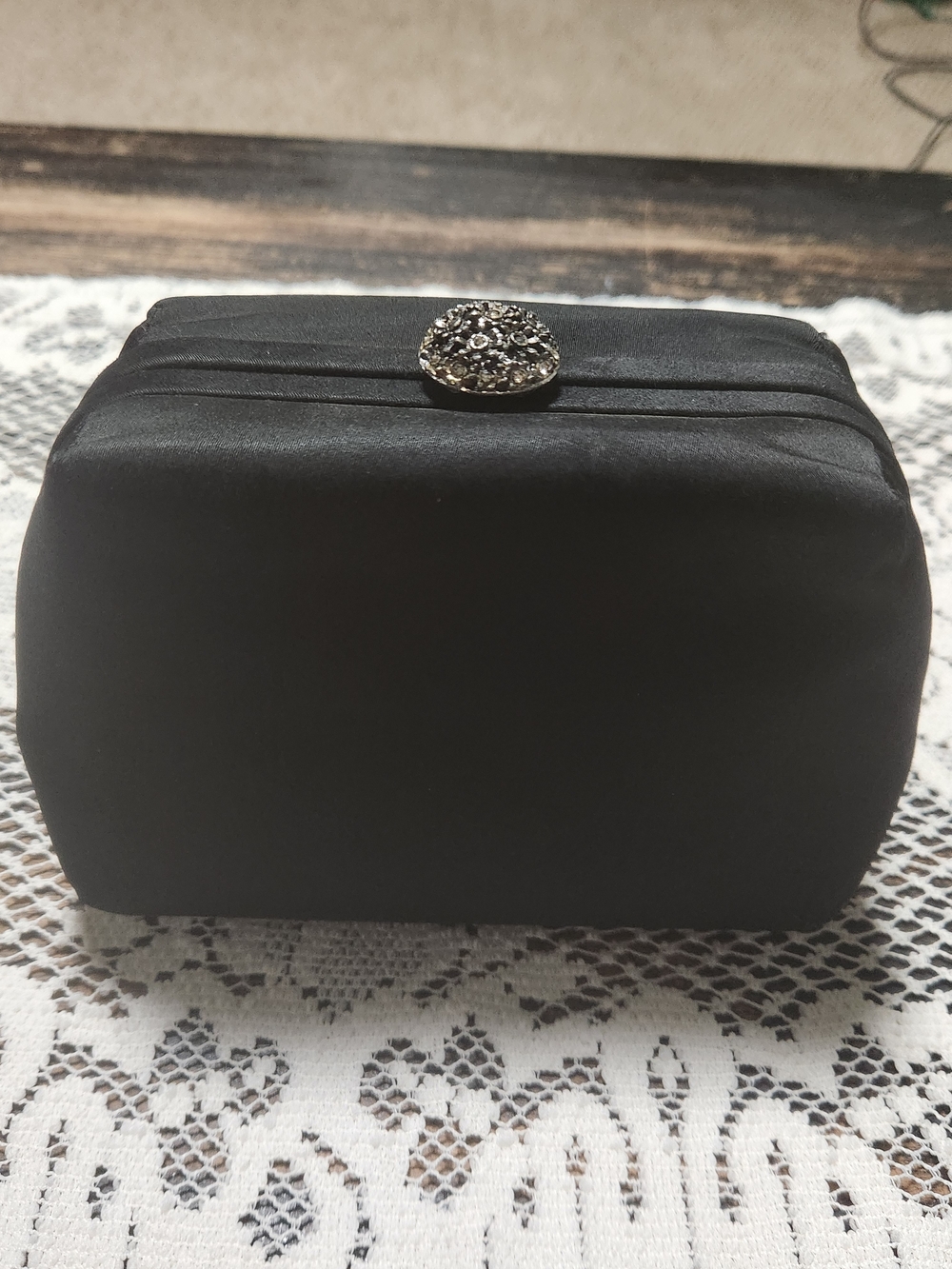 Vintage David's Fifth Avenue Clutch